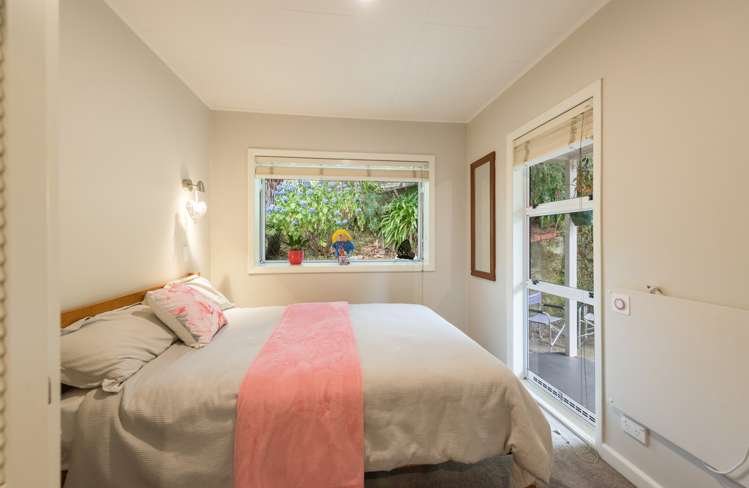 67 The Ridgeway Stoke_15