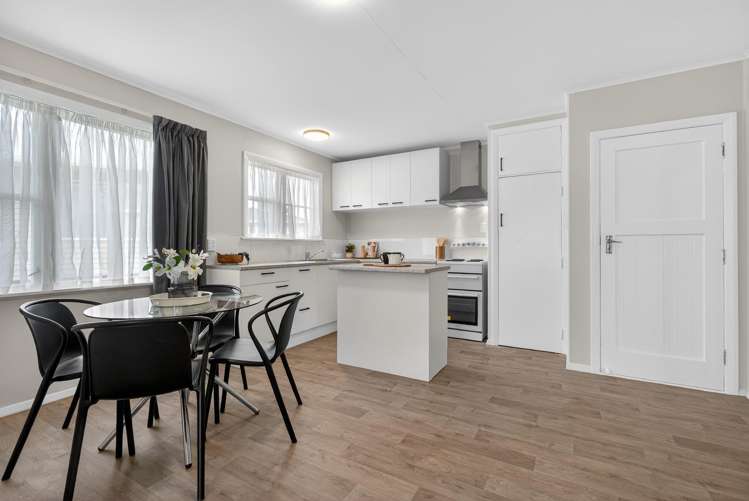 38 Norfolk Street Wainuiomata_4