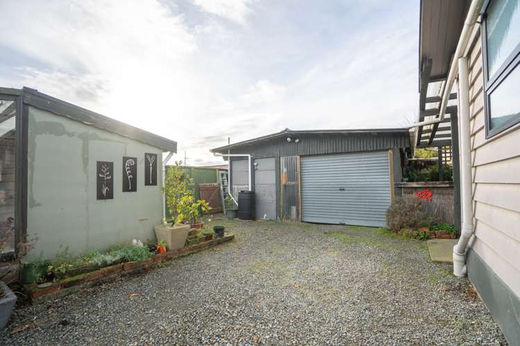 82 Lochiel Bridge Road Winton Surrounds_12