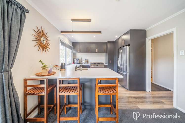 25 Kendal Grove Wainuiomata_5