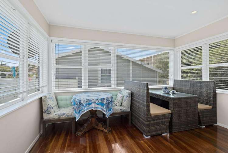 1/221 Onewa Road 10868_3