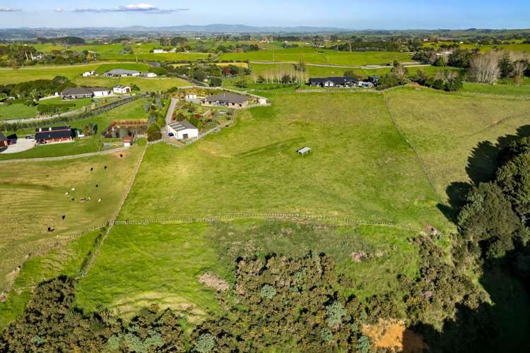 1096d Awhitu Road Pollok_38