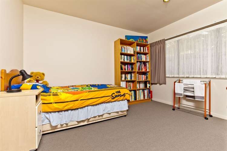 21 Sapperton Drive Henderson_10