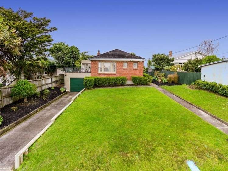 25 Pupuke Road Birkenhead_20