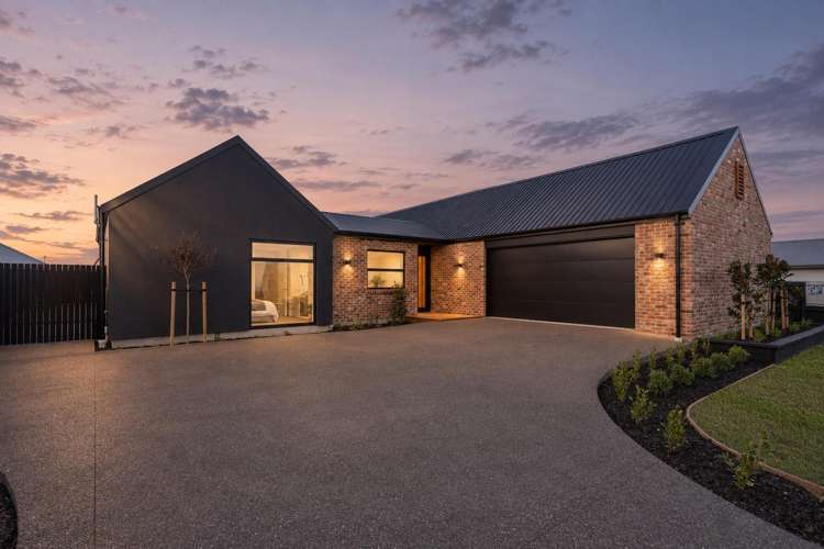 74 Waikirikiri Avenue_0