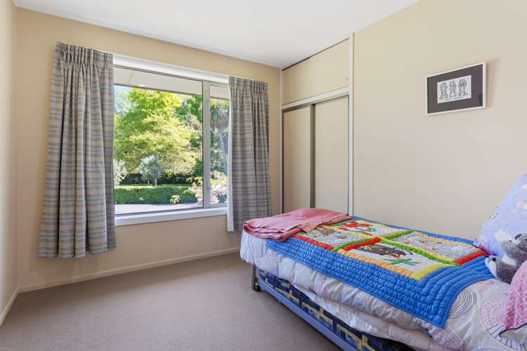 29 Newcombes Road Amberley_7