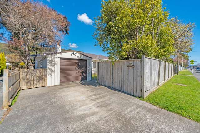 174 Waiwhetu Road Waterloo_1
