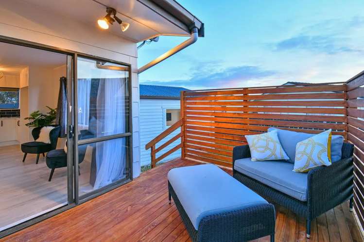 1/14 Hatherley Place Clendon Park_5