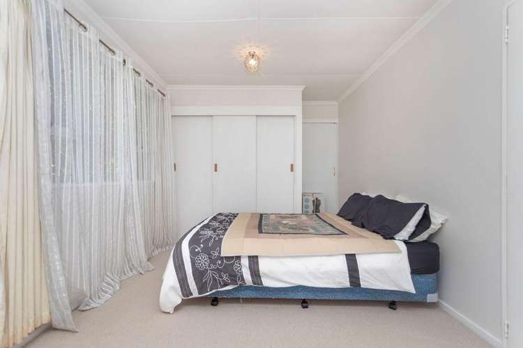 101 Guy Street Dannevirke_19