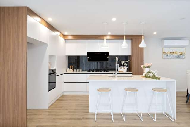 55a Chorley Avenue Massey_4