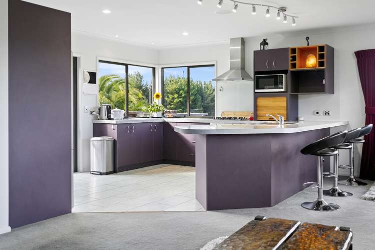 4/864 Whangamata Road Kinloch_13