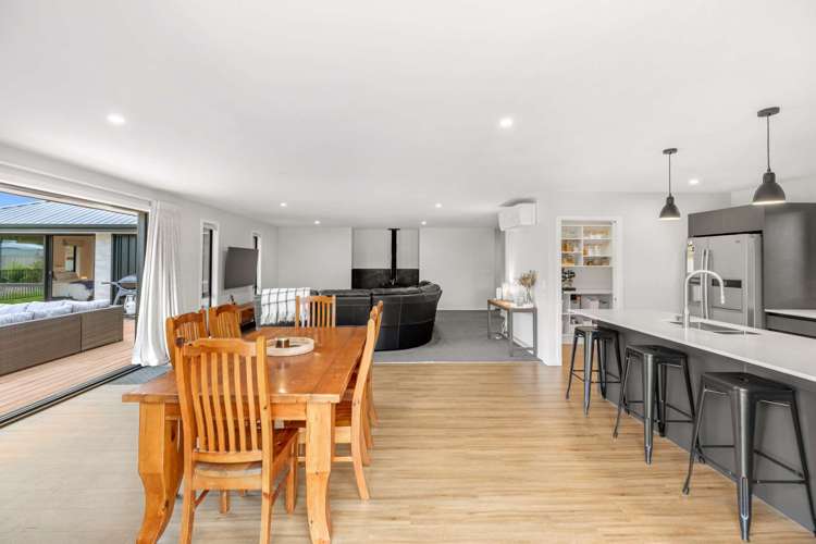 2 Hunter Lane Amberley_17
