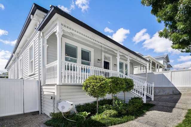 Stunning Villa - avail 3 months