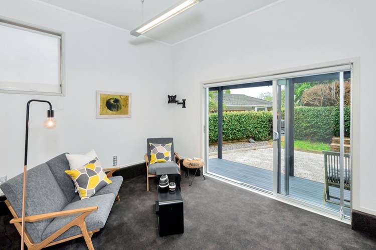 10 Matuhi Rise Henderson_16