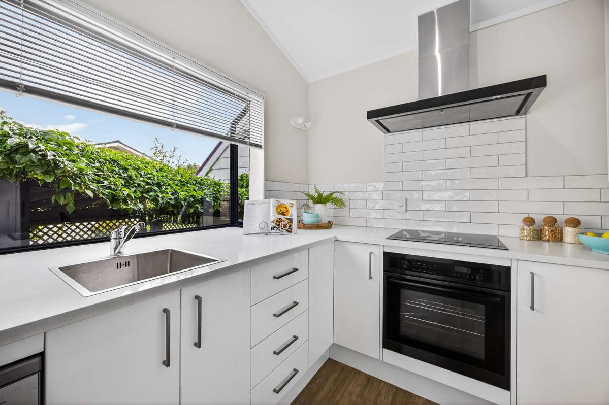 32B Kiwi Esplanade_5