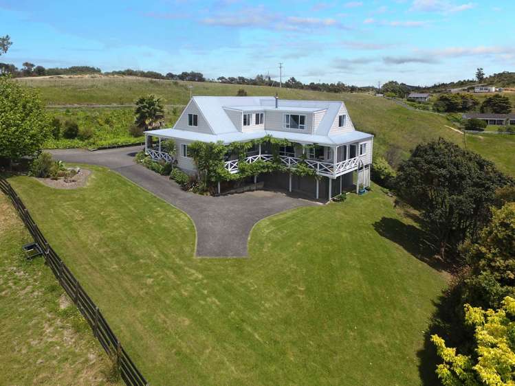 135 Hillcrest Road Hatfields Beach_21