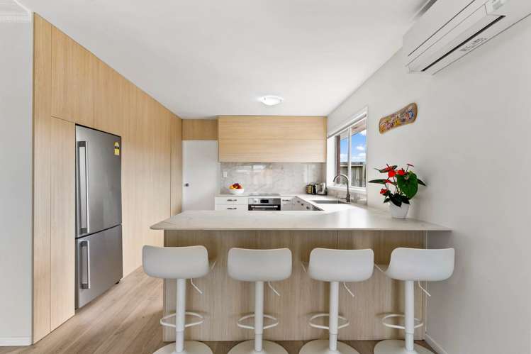 1/105 Florence Avenue Orewa_2