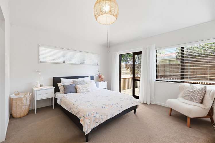 3 Martin Crescent Northcote_9