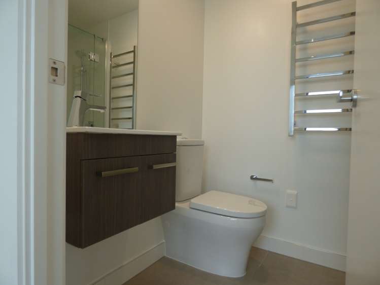 1308/147 Nelson Street 10015_9