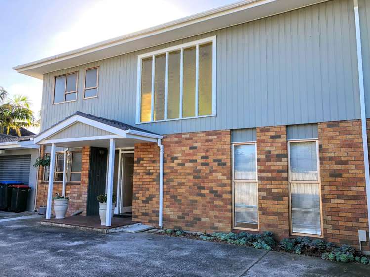 2/4A Tawera Road Greenlane_0