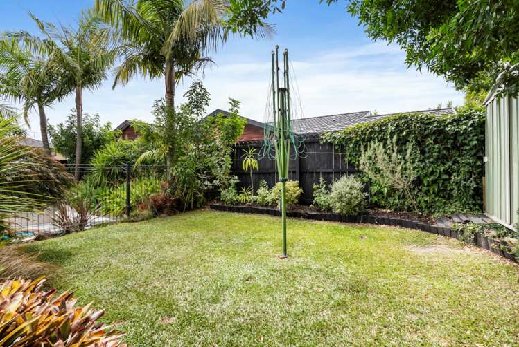 1/33 Kay Drive Blockhouse Bay_13