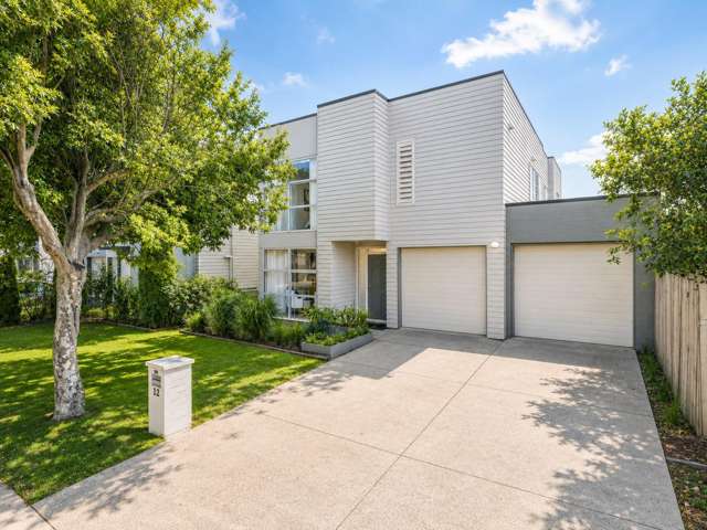 Renovated Family Living in Sought-After Addison