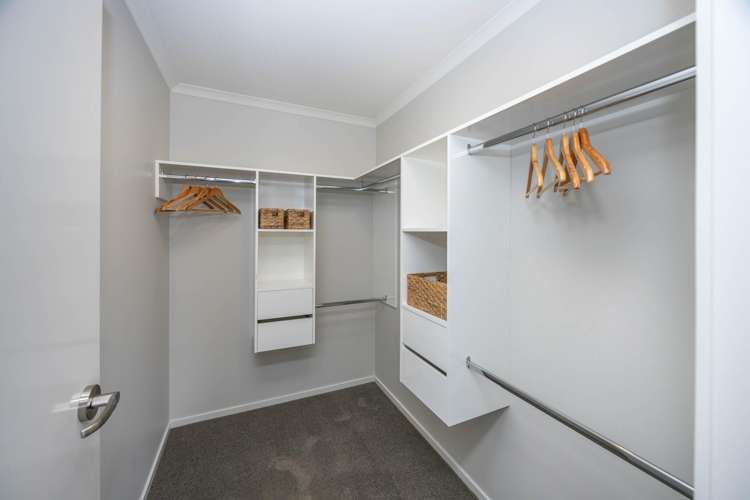 4 Cabourne Drive Glenview_18