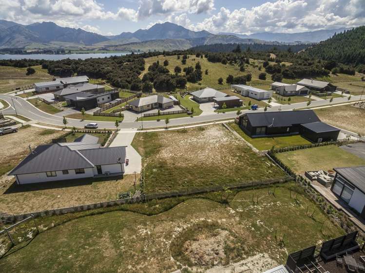 82 Infinity Drive Wanaka_14