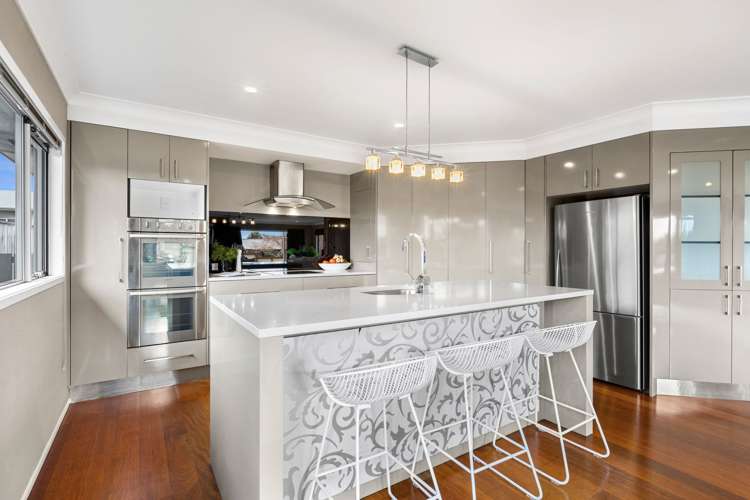 8 Karamea Street Whalers Gate_8