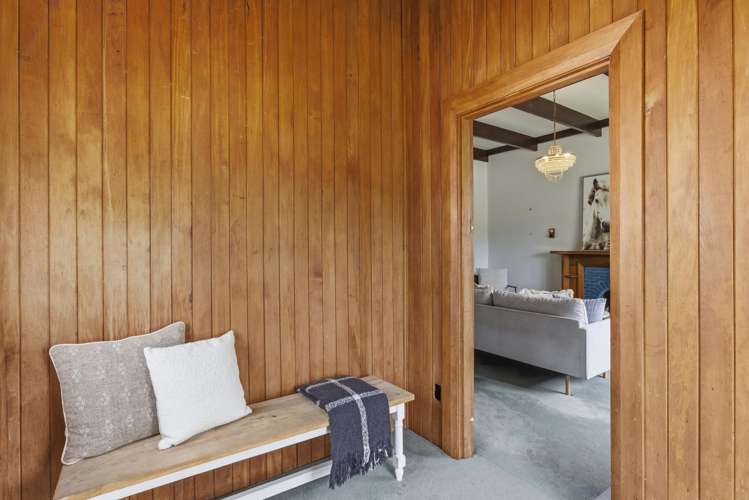 225 Kuku Beach Road Manakau_15