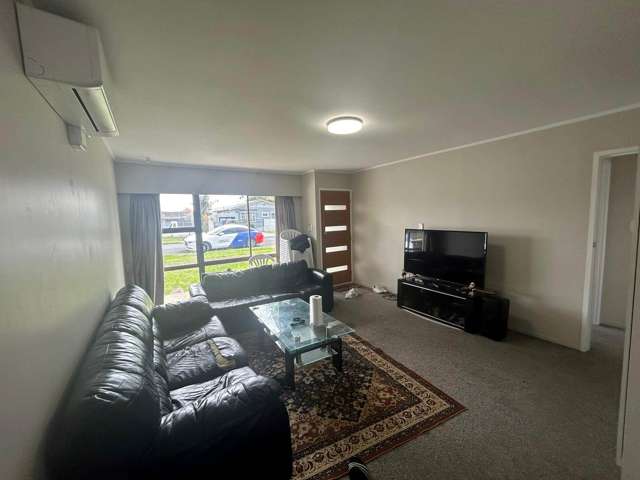 2A Avis Avenue Papatoetoe_1