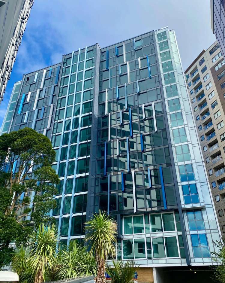 7E/3 Whitaker Place_0