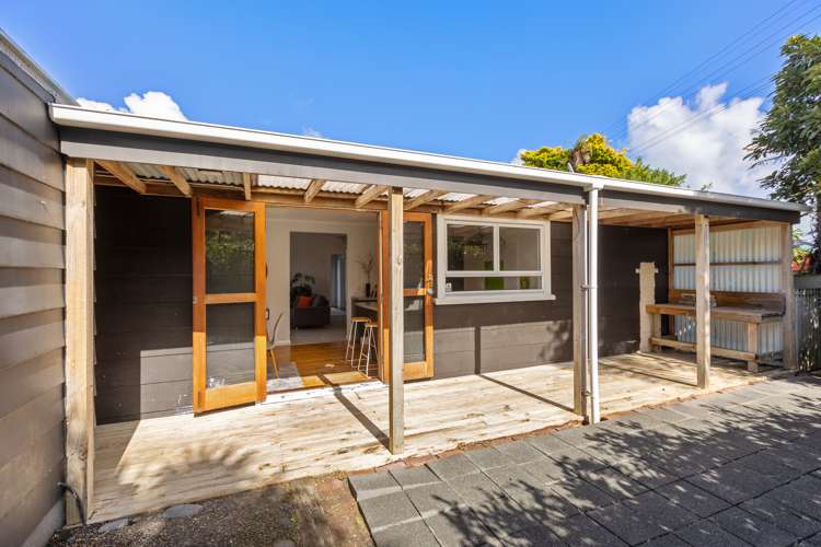 195 Ngamotu Road Spotswood_18