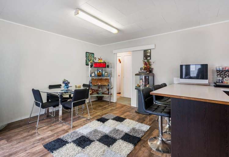 15 Southview Place Wattle Downs_6