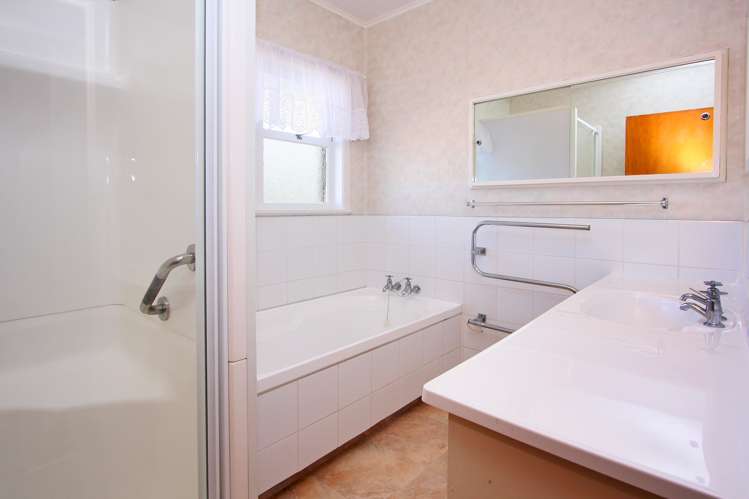 32 Mcleod Road Manurewa_8