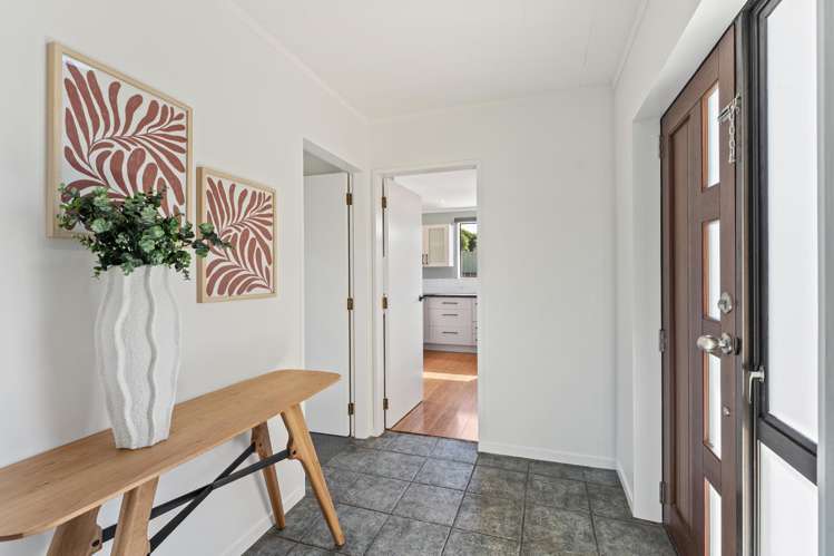 3 Renata Road Otaki_12