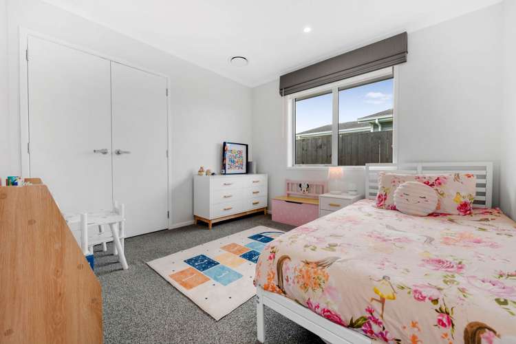 144 Eighth View Avenue Beachlands_14