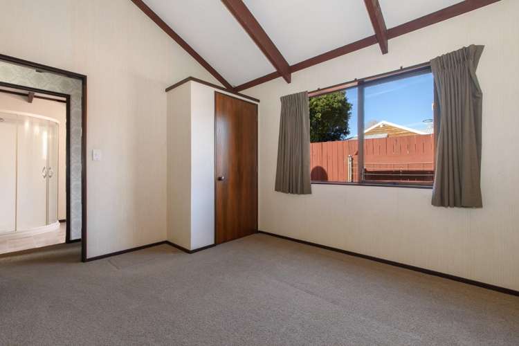 64 Resolution Road Welcome Bay_12