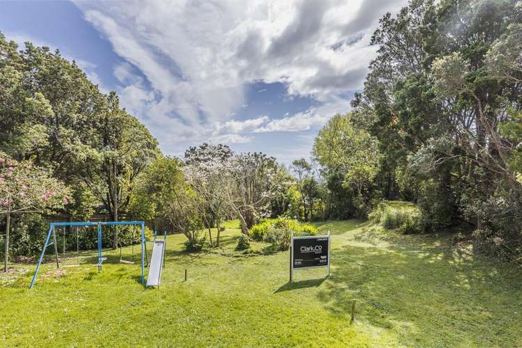 61A Kahu Road Paremata_13