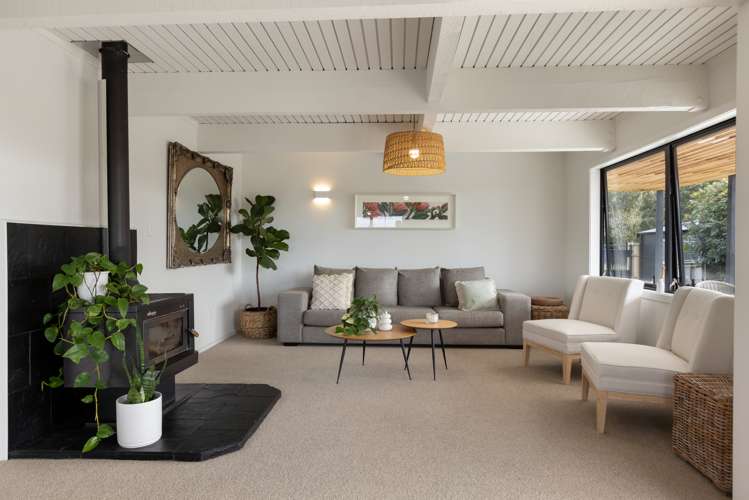 20 Heron Avenue Matua_2