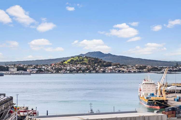 1606/18 Beach Road Auckland Central_1