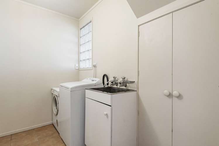 27 Valley View Road Glenfield_24