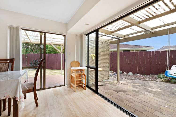 3/7 Roslyn Road Mount Wellington_15