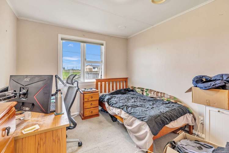 2 Goldings Line Marton_17