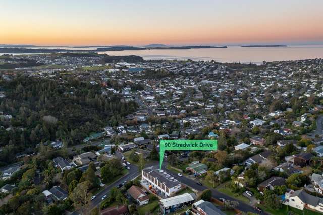 8/90 Stredwick Drive Torbay_3