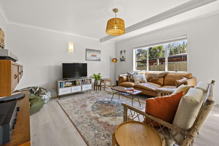 40 Lorenzen Bay Road_5