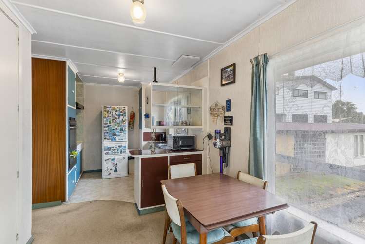 13 Churchill Avenue Manurewa_10