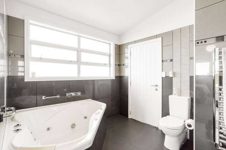 14 Highgrove St Clair_23