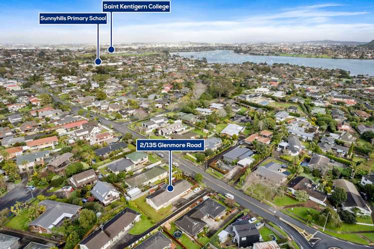 2/135 Glenmore Road Sunnyhills_5