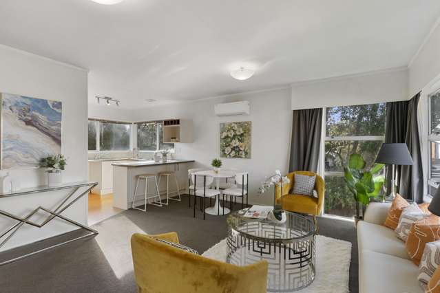 39C Kaipatiki Road (also known as 39C Emirau Place) Glenfield_1